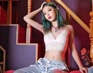 Feilin嗲囡囡 – 翻看陈雅漫VICKY的照片，真想给姐姐颁个勇敢奖