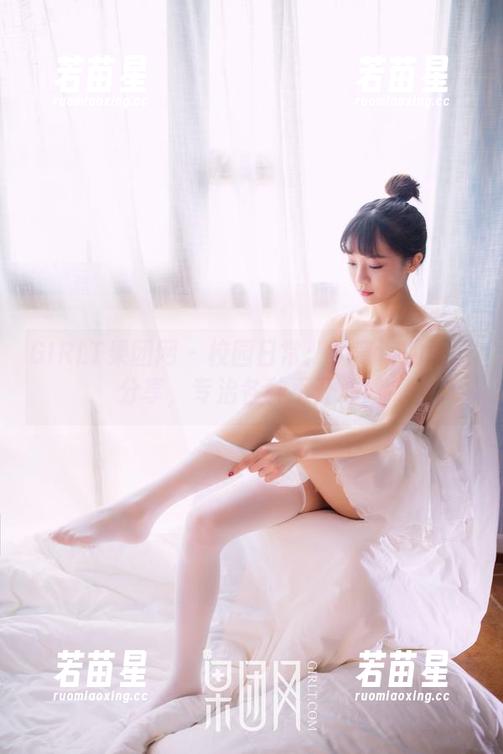 GIRLT果团网-林弯弯 GIRLT果团网 - 校园日常:林弯弯的原图分享,专治各种不开心!
