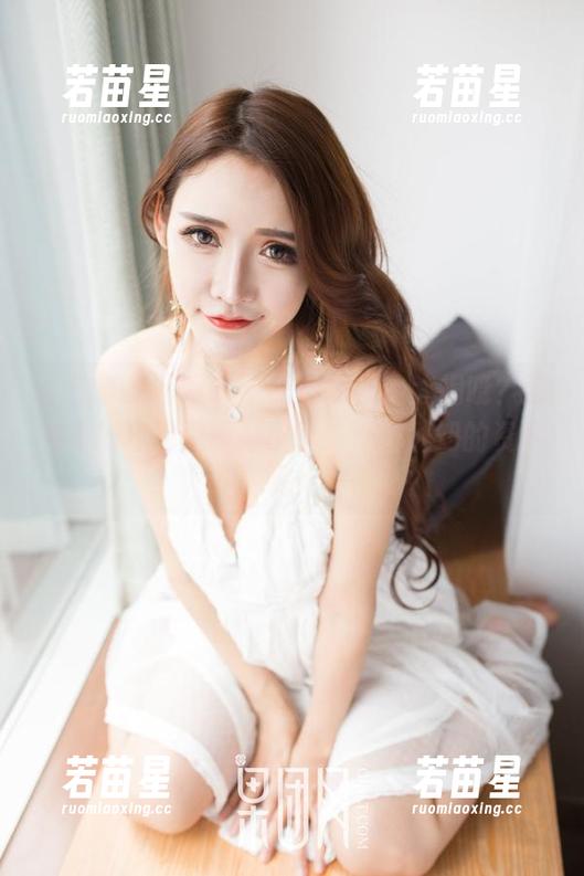 GIRLT果团网-陈雅漫 GIRLT果团网 - “天台布景”大揭晓?陈雅漫的图包里面藏了哪些不为人知的资源呢!