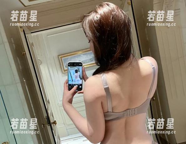 微密圈 - 说实话，MIYA的礼服作品集里每一件都好像会说话，怎么能不爱！
