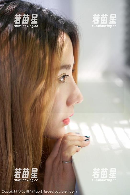 MiiTao蜜桃社 - 精选吴凯莉Kelly的御姐魅力，图包里的每一张都像是画出来的。
