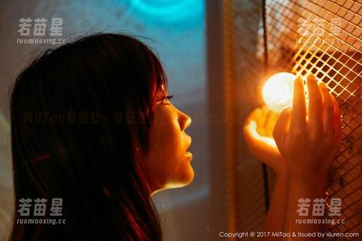 MiiTao蜜桃社 - 奇葩在线，陌子Mandy自拍作品丑萌兼具！