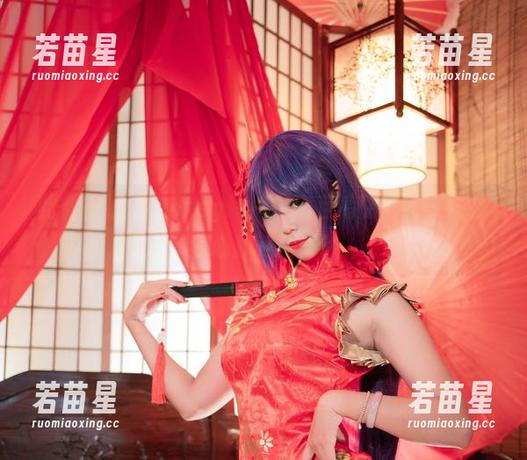 Money冷冷 此刻在线,Money冷冷的酒吞高腰旗袍美图把我心都萌化了!