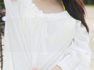 MyGirl美媛馆 – 潘娇娇校园写真，竟也能让那静寂的操场显得热闹非凡