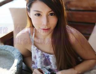 MyGirl美媛馆 – 绮里嘉Carina的游泳技能？新鲜出炉的泳池套图让你差点以为她能潜水参赛！