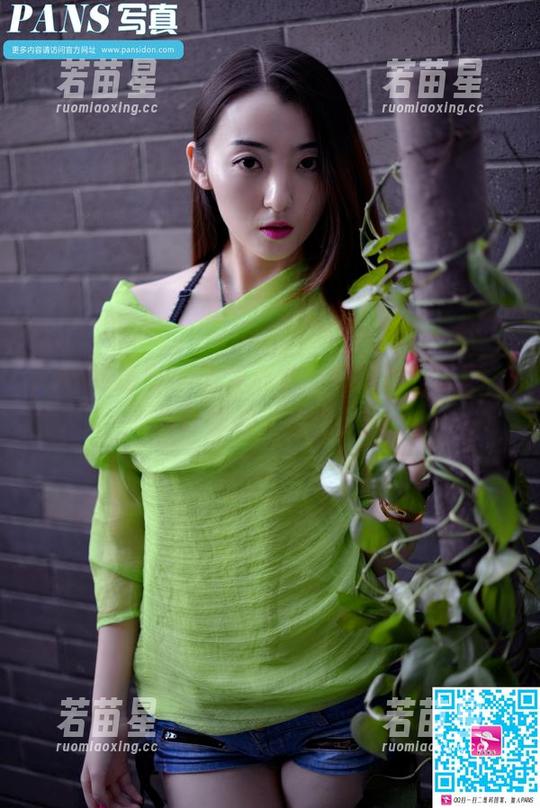 PANS摄影-兰心 PANS摄影 - 当兰心穿上高清泳衣写真,分分钟都没心思游泳