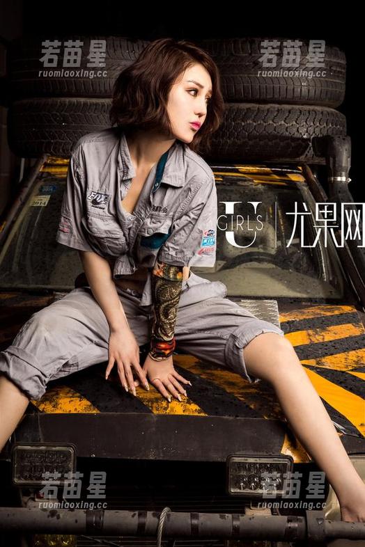 UGirls尤果网-张辛苑 UGirls尤果网 - 你需要的壁纸是?一句“张辛苑JK”就够了!