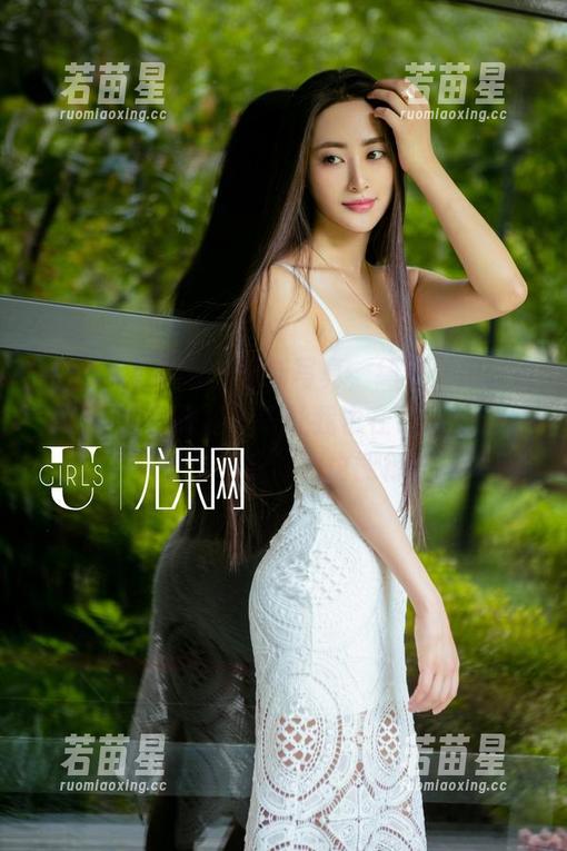 UGirls尤果网-绮里嘉 UGirls尤果网 - 最新写真,绮里嘉把眼镜驾驭得如此轻松,好让我也在镜头前试试这气质,或许我也能行?