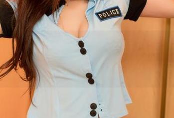 UGirls尤果网 – 高解析度看相信我，陈雅漫的厨娘形象比你妈做的饭还好看！