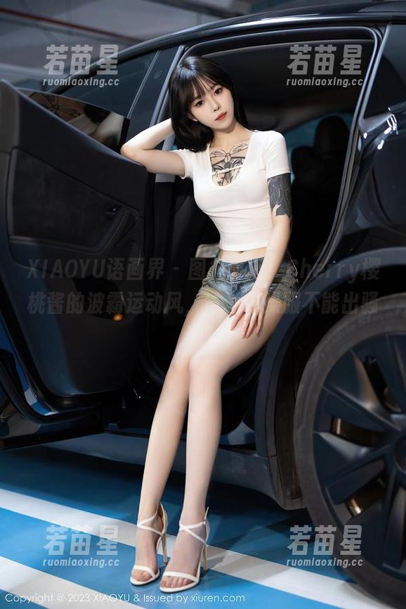 XIAOYU语画界-Cherry樱桃酱 XIAOYU语画界 - 图集时间!Cherry樱桃酱的波霸运动风,谁说体操服不能出骚动?