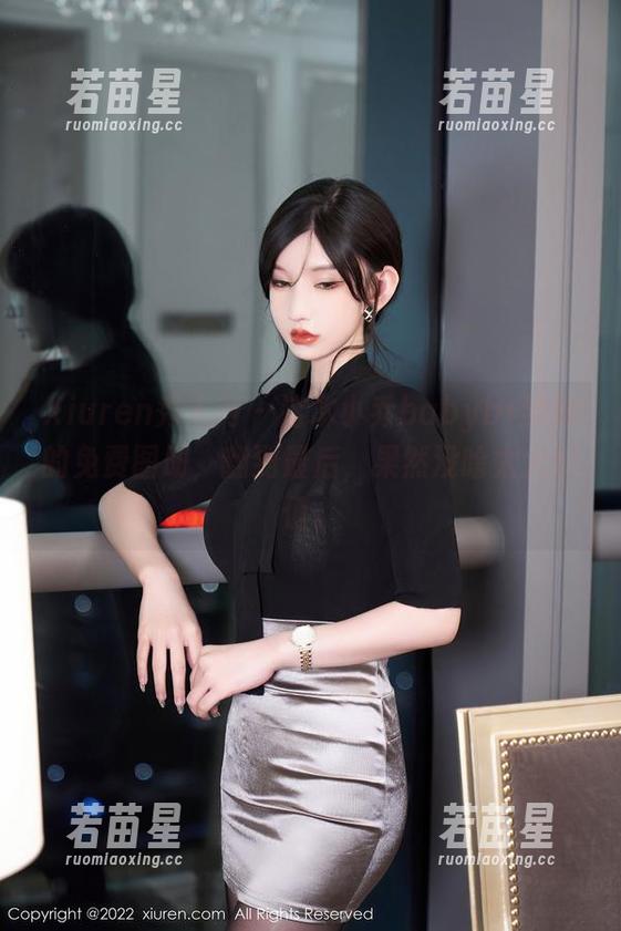 Xiuren秀人网-小乔babyb Xiuren秀人网 - 这本小乔babyb+学妹的免费图册,翻到最后,果然没啥太大价值。
