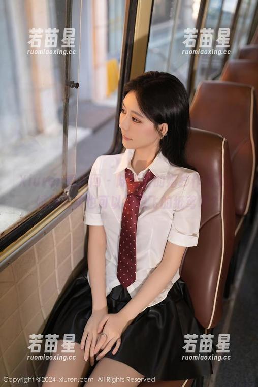 Xiuren秀人网 - 陆萱萱的婚纱作品集，婚纱其实也可以是想飞的纸鸢吧？