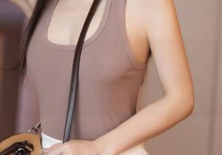 Xiuren秀人网 – 鱼子酱Fish的修女镜头，资源背后的微妙暗示。