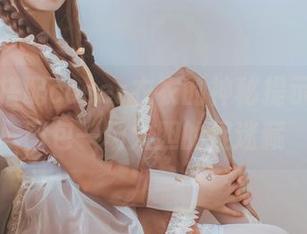 比基尼搭配coser衣衣的神秘提示，高清图包一场大胆的捉迷藏