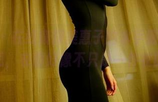 pans – 在线窥探美惠子的水手服，真有意思，衣服好像不只是一件衣服。