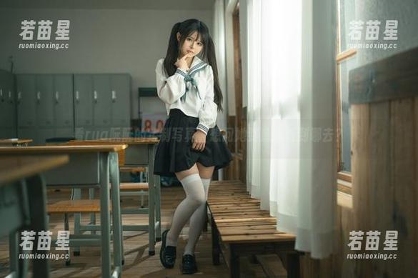 看rua阮阮的定制写真，想问她到底可爱到哪去？