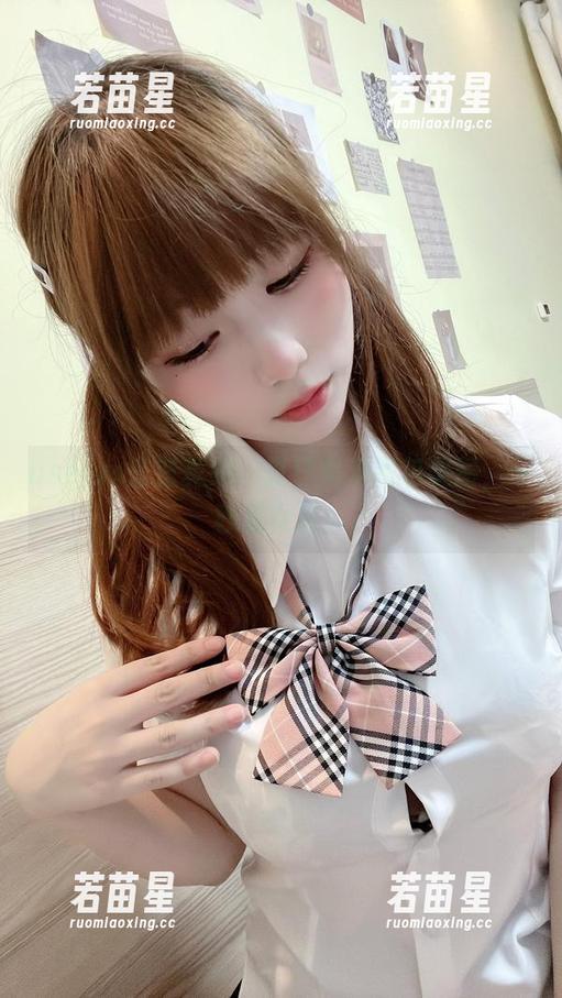 usejan蓝蓝 usejan蓝蓝真绝,夏日女友图包美图,一秒变女友!