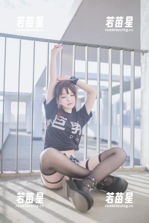 yoko夏宅 yoko夏宅写真新作,捞起《死库水》里的快乐泡泡