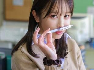 打开いくみ(育美)的mitsu图集，我的审美竟然被刷新了！