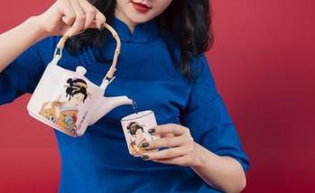 丽柜 – 让人羡慕的兔子，高清加持的纯白，资源美图等你拿！
