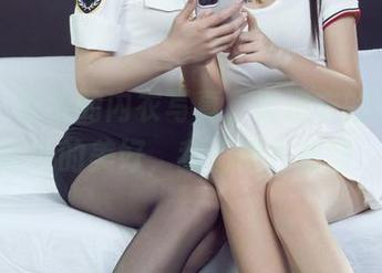 丽柜 – 柒柒的内衣写真，被遗忘的角落，意外的美好，我们得去搜刮。