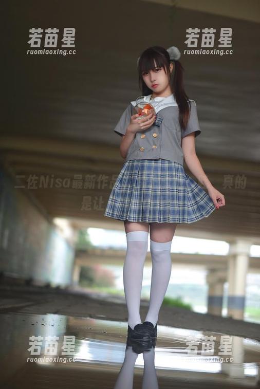 二佐Nisa最新作品，梦子旗袍，哇，真的是让人挺意外呢！