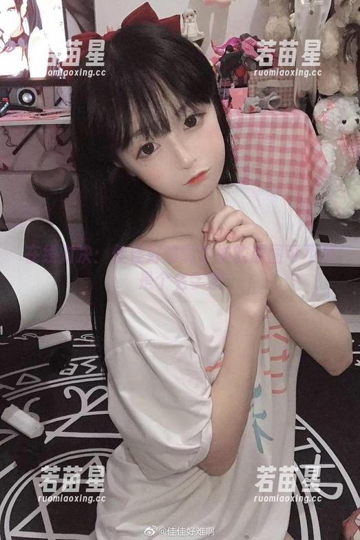 佳佳好难啊 在线对决:佳佳好难啊学妹的原图可不只是个名字哦
