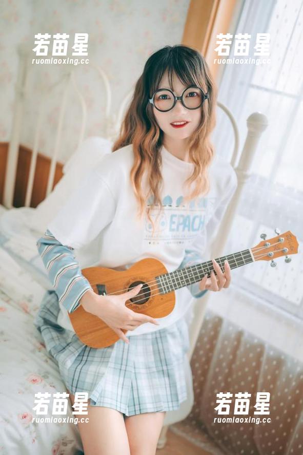 兔子Zzz不吃胡萝卜 高清版“兔子Zzz不吃胡萝卜”双马尾写真集,我的眼睛…