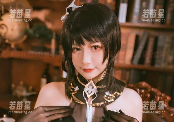 兔胖胖min 兔胖胖min红裙写真:别以为胖子不能美,这里就有满分的美图!