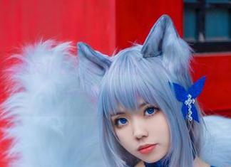 碧蓝航线的迷糊女仆们，看啊日日_Ganlory是怎么将她们一一收入合集的。