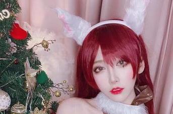 当啾小妍Deer在自拍，cos界的潜意识都在兴奋