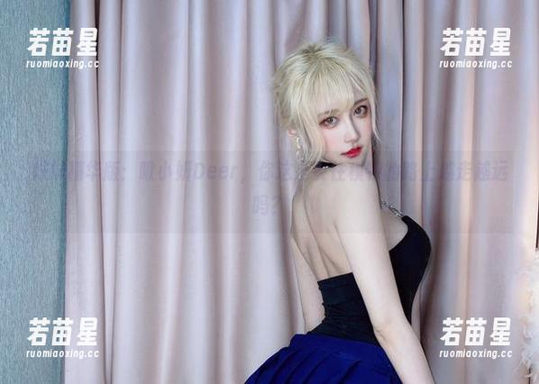 啾小妍Deer 妹妹精华版:啾小妍Deer,你这是要往模特的路上越走越远吗?