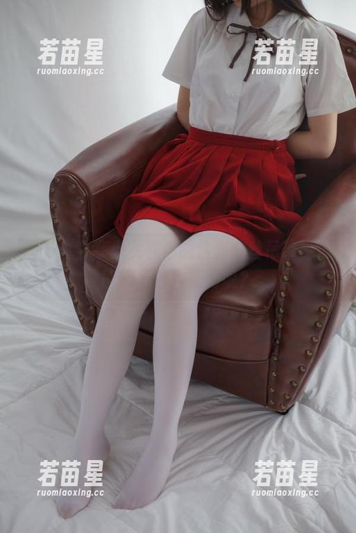 少女秩序 宣布!分享少女秩序的这套白丝吊带,谁能抗拒这种搭配呢?