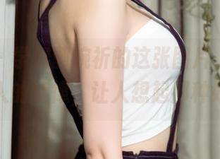 尤果网 – 学姐郭婉祈的这张图片，像一首无侵入的旋律，让人想起那种好时光