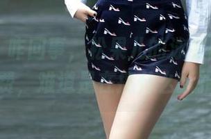 推女郎 – 咋回事，松果儿的泳装图册居然是免费，难道是在搞什么新招吗？