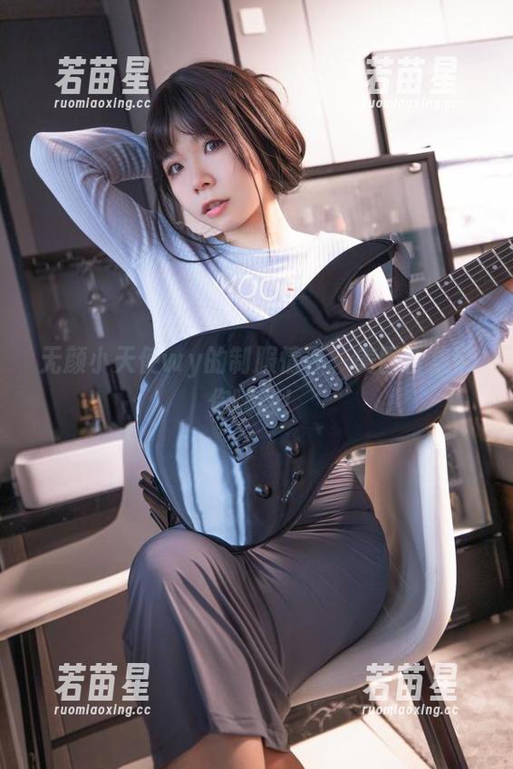 无颜小天使wy 无颜小天使wy的制服情怀,美图合集带你嗨翻!