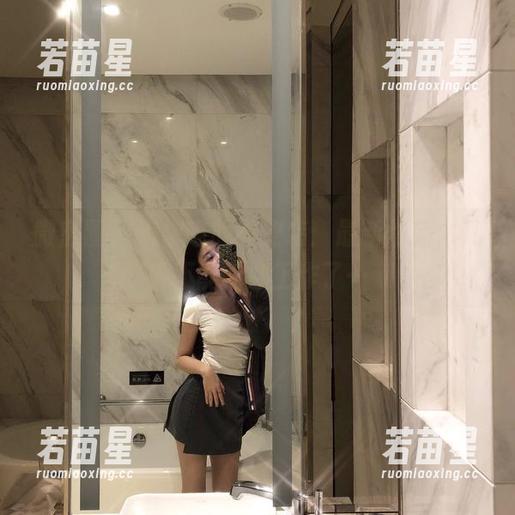 有你喵 微密圈 - 有你喵的职业装:最新作品,几乎不能专心工作了…