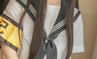 桃良阿宅的库巴姬写真，仔细一瞧，那双眼神似乎在通过某种奇怪的语言跟我交流…