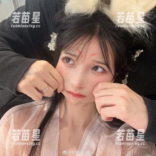特软儿Sona 神奇的腥月:特软儿Sona自拍秘籍,资源在手!