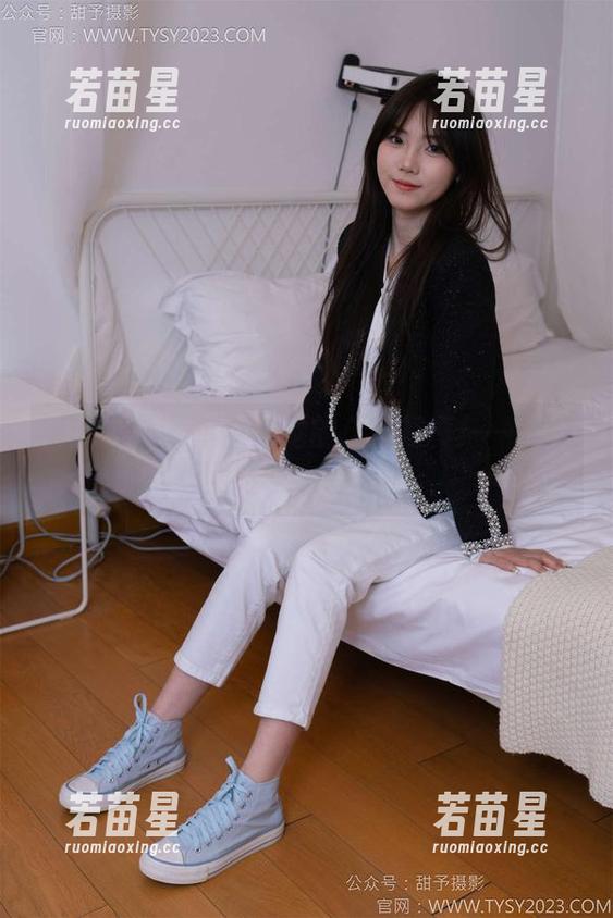 甜予摄影-鱼鱼 甜予摄影 - 鱼鱼与她的皮鞋写真——真没想到鞋子也能私语。