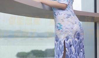 秀人网 – 你能想象“娇喘JC”这样的旅拍原图？别憋了，快来分享一下吧！