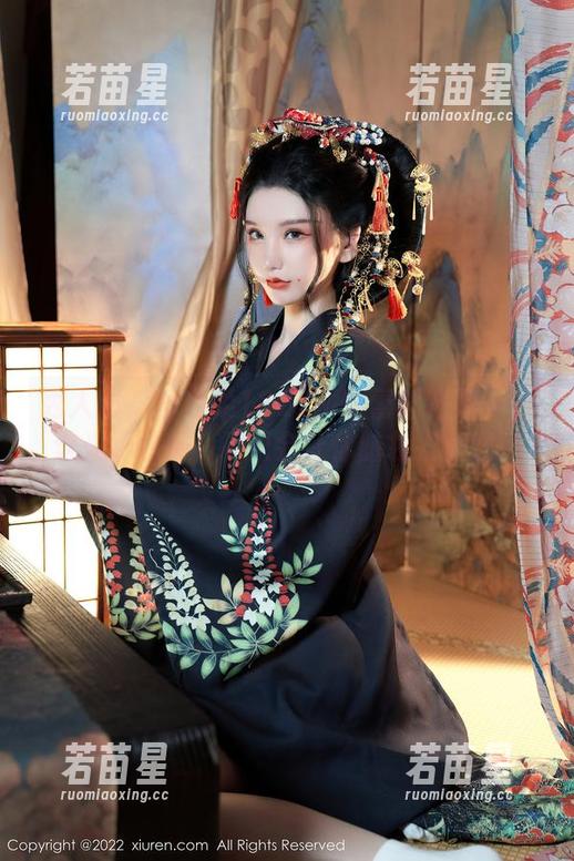 秀人网-李雅柔182CM 秀人网 - 李雅柔182CM的蕾丝图集——这光影缠绵,不只会让你脑袋发热哦!