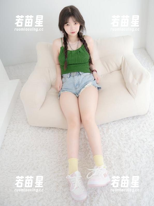 紧急企划-林书辞 紧急企划 - 哇,这组林书辞的运动图片超有节奏,虽然我坐着也没法动,但看着也不错!