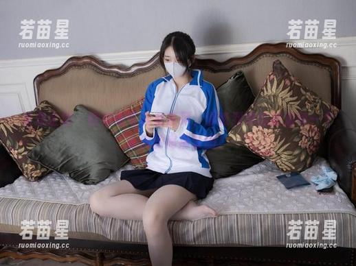 紧急企划-樱樱樱可 紧急企划 - 樱樱樱可泳装系列,清晰到你能数清每一个水滴的高清套图!