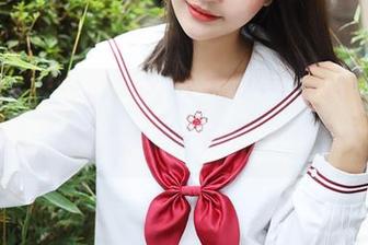 美媛馆 – 于大小姐的写真，观者的眼神和她的美图藏着的秘密似乎总是相交。
