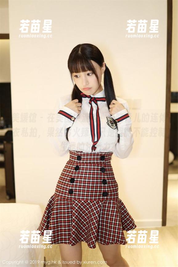 美媛馆-杨晓青儿 美媛馆 - 在美图中流连,杨晓青儿的连体衣私拍,果然够火辣,只是我能不能控制住我的注意力?