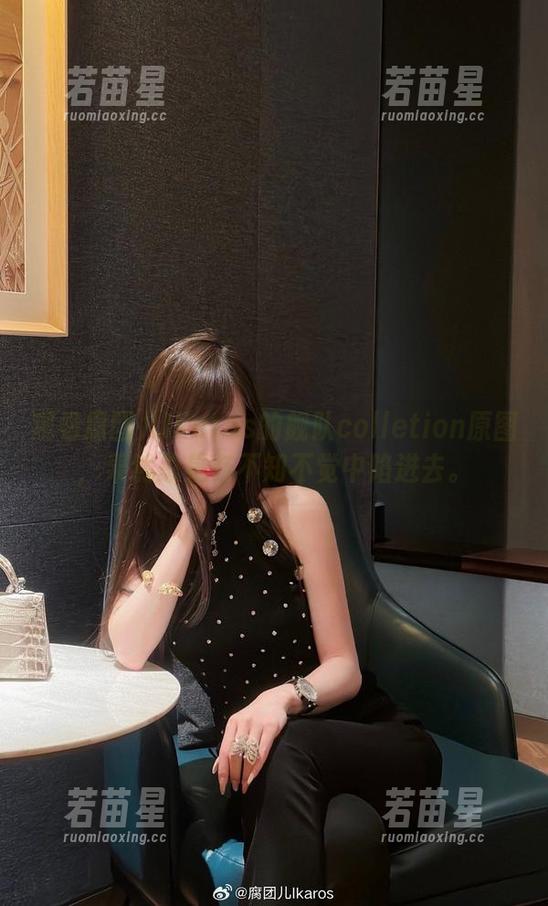 腐团儿Ikaros 观看腐团儿Ikaros的舰队colletion原图,果然总是在不知不觉中陷进去。