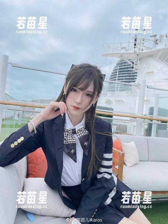 腐团儿Ikaros 写真集新宠,腐团儿Ikaros黑白风格的另一种表达方式