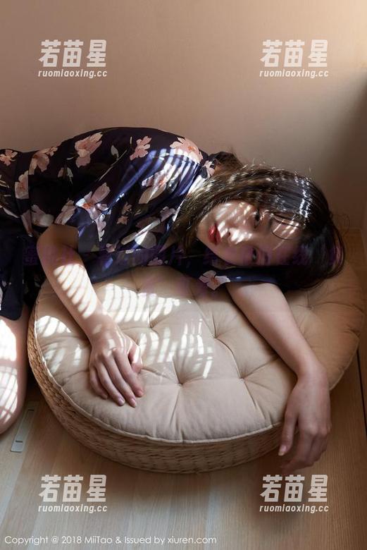 蜜桃社 - 看过的图片，结衣依旧在线‘负责’可爱。