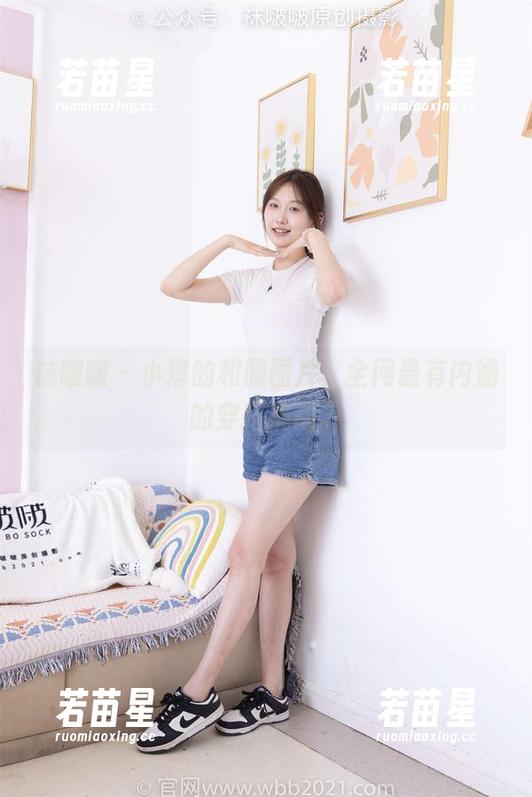 袜啵啵-小淳 袜啵啵 - 小淳的和服图片,全网最有内涵的穿搭挑战。